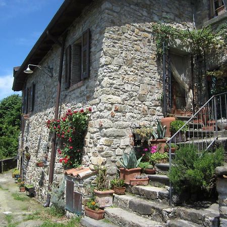 Bed and Breakfast Poggio Delle Rondini Bagnone Экстерьер фото