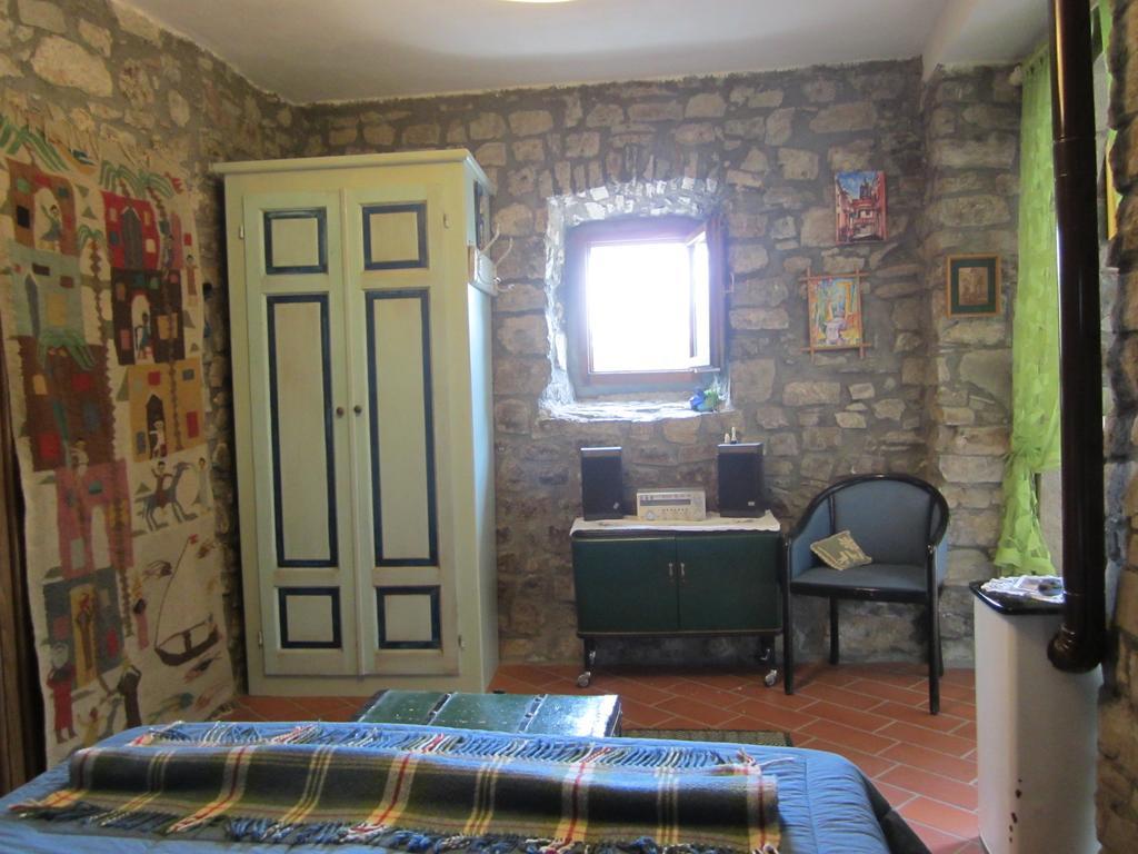 Bed and Breakfast Poggio Delle Rondini Bagnone Экстерьер фото