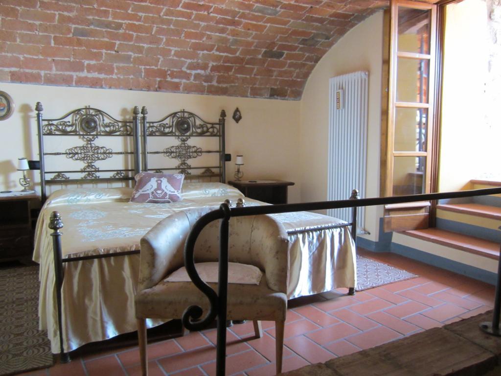 Bed and Breakfast Poggio Delle Rondini Bagnone Экстерьер фото
