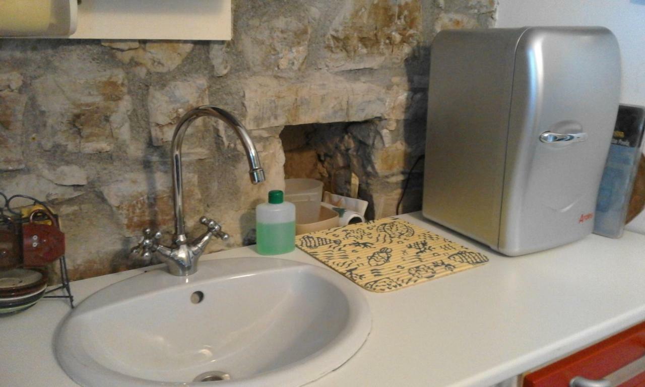 Bed and Breakfast Poggio Delle Rondini Bagnone Экстерьер фото