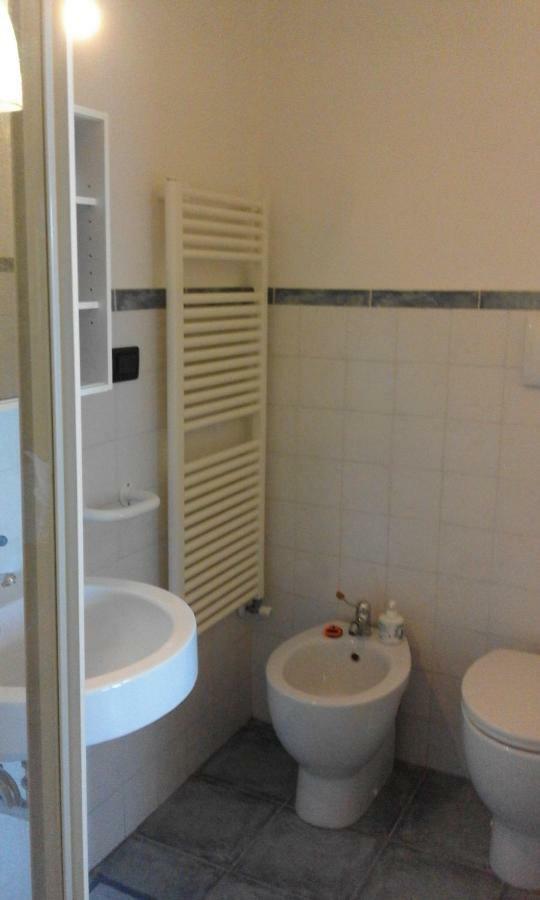 Bed and Breakfast Poggio Delle Rondini Bagnone Экстерьер фото